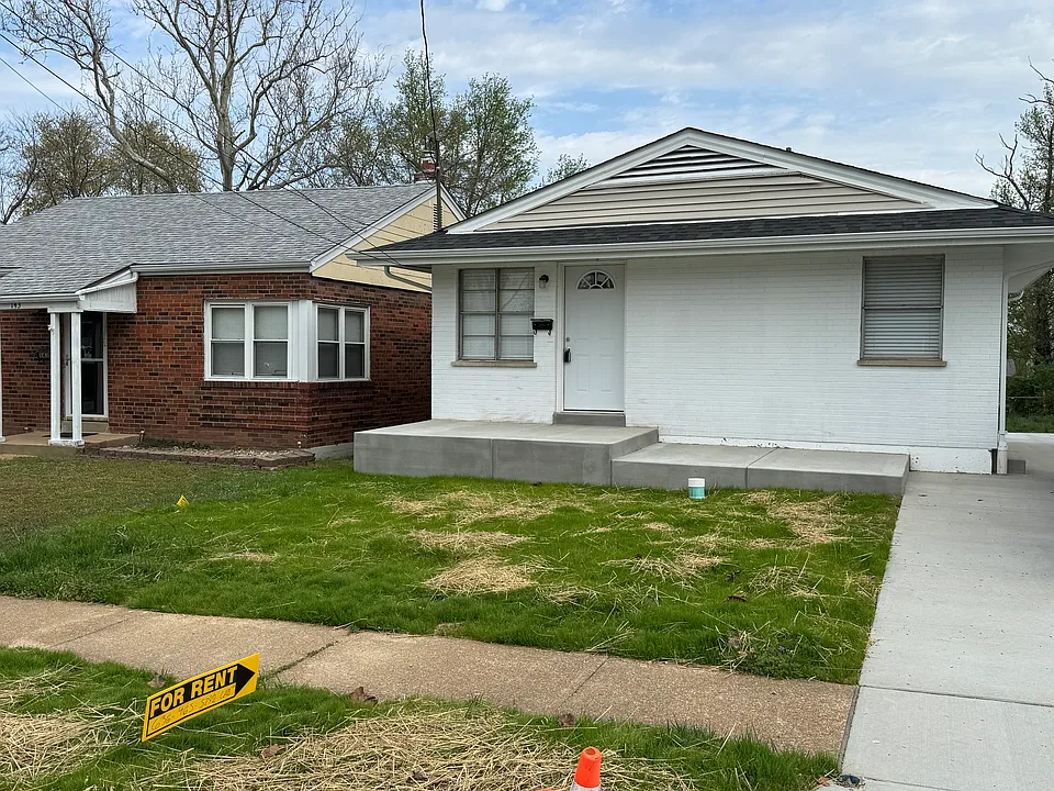 145 Monica Dr