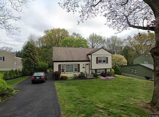 64 Alpine Rd, Yonkers, NY 10710