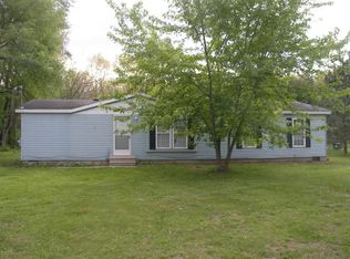 11462 Riverside Dr, White Pigeon, MI 49099