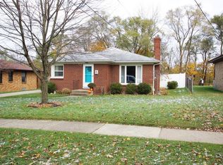 1719 8th St NW, Grand Rapids, MI 49504