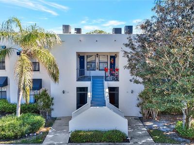 3311 Europa Dr APT 325, Naples, FL, 34105