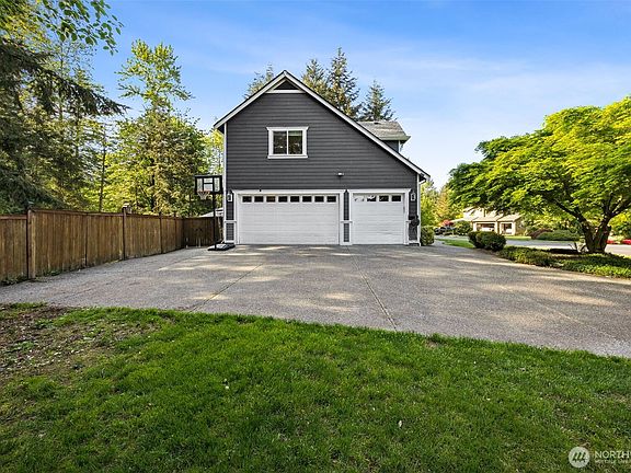 2nd image of 19010 5th Street E