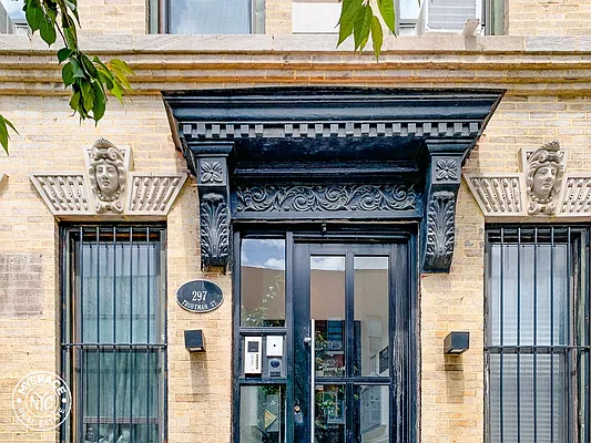 Rented by MySpaceNYC | media 14