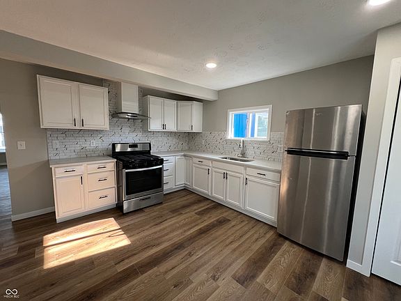 5th image of 3114 Winton Ave