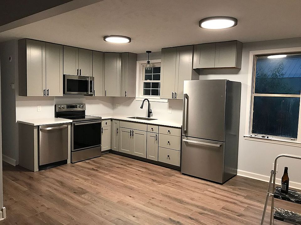 1st image of 8139 Cooper Dr