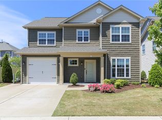 1910 Bexley Ln, Chesapeake, VA 23322