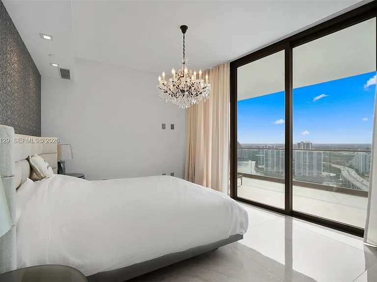 18975 Collins Ave #3205 — Photo 12