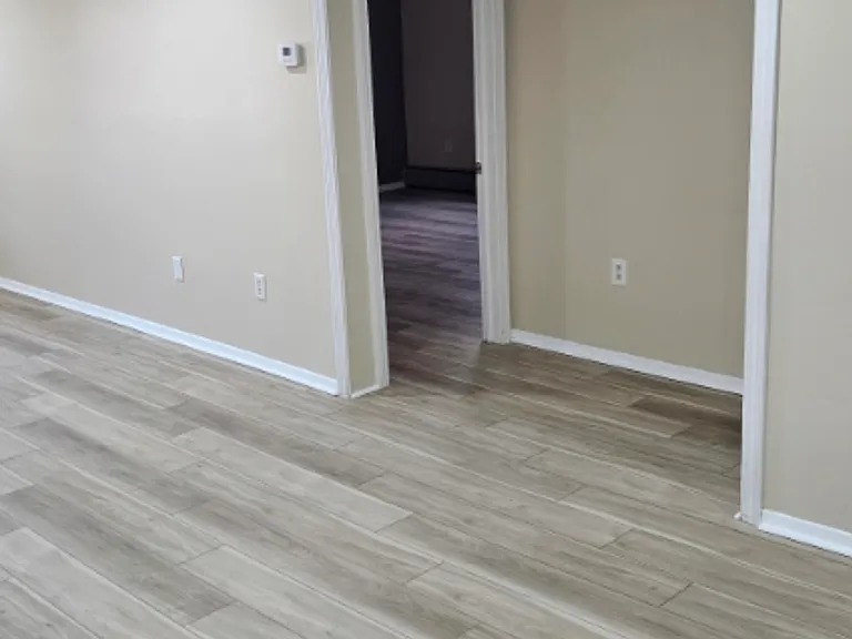 380 Sunset Ave #10 — Photo 11