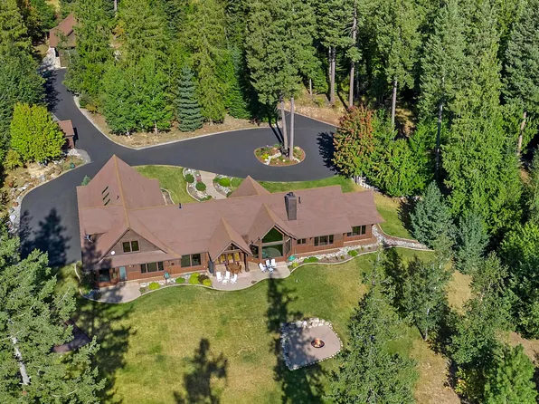500 Ravenwood Ln, Sandpoint, ID 83864