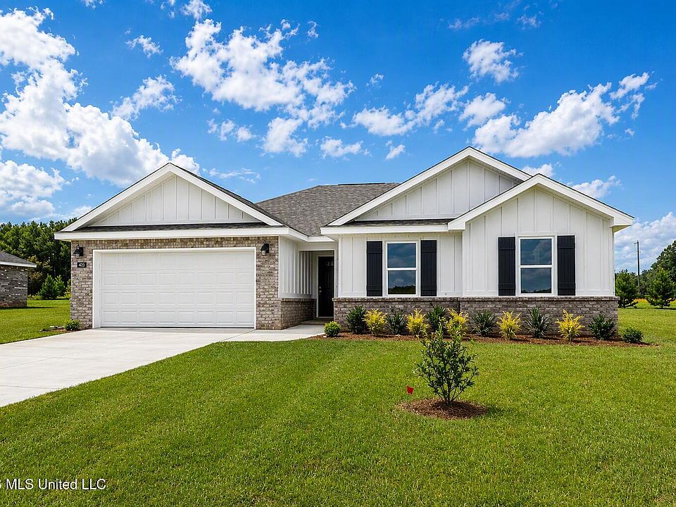 1st image of 200 Magnolia Farms Dr
