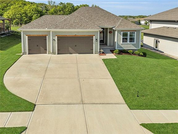5th image of 12940 N Champanel Way