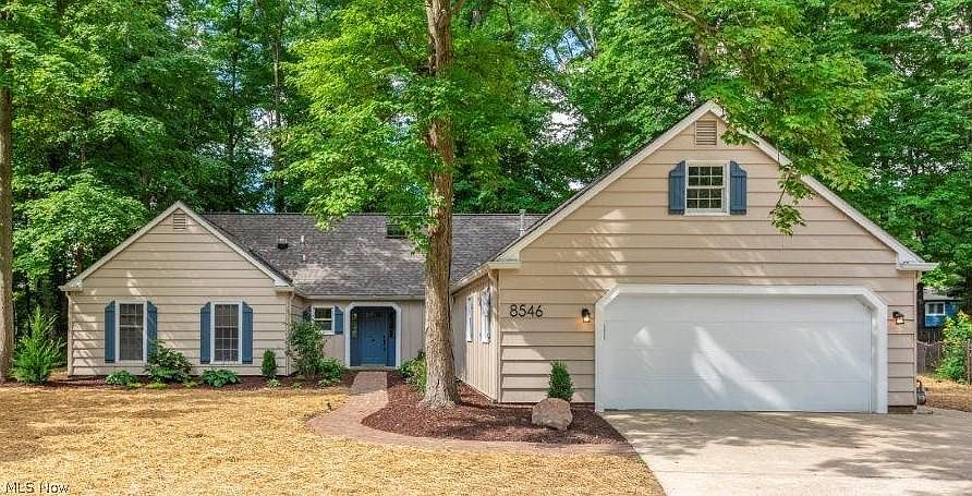 1st image of 8546 Wedgewood Ct