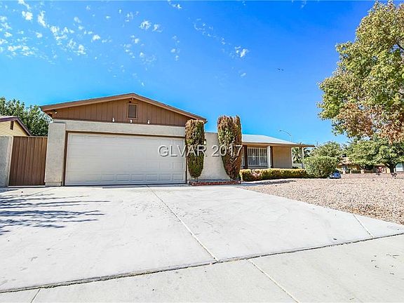 2nd image of 3974 Trabuco Dr