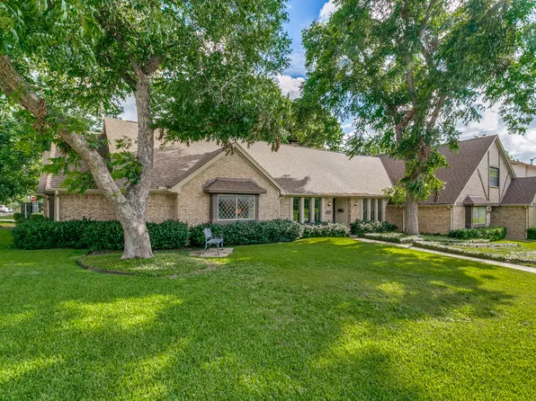 7507 Wellcrest Dr, Dallas, TX 75230