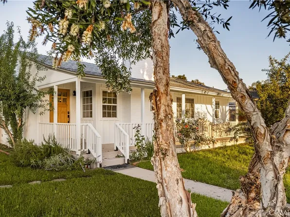 7001 Lasaine Ave, Van Nuys, CA 91406