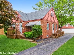 1249 Merle Hay Rd, Des Moines, IA 50311