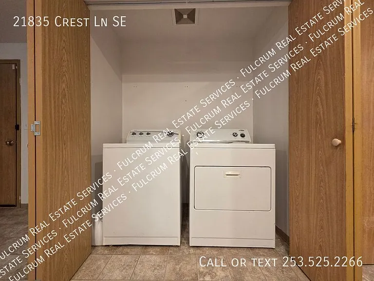 21835 Crest Ln SE — Photo 11