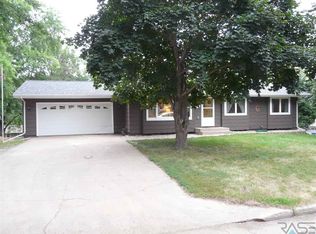 316 Oak Ave, Baltic, SD 57003