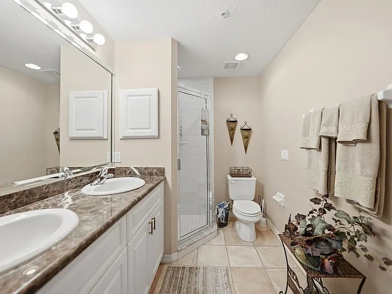 255 W End Dr #3306 — Photo 14