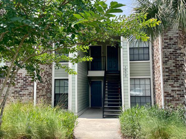 1850 Montclair Dr