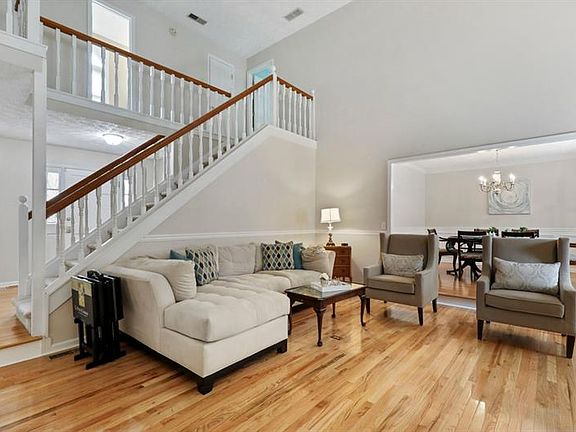 5th image of 2158 Clementine Dr