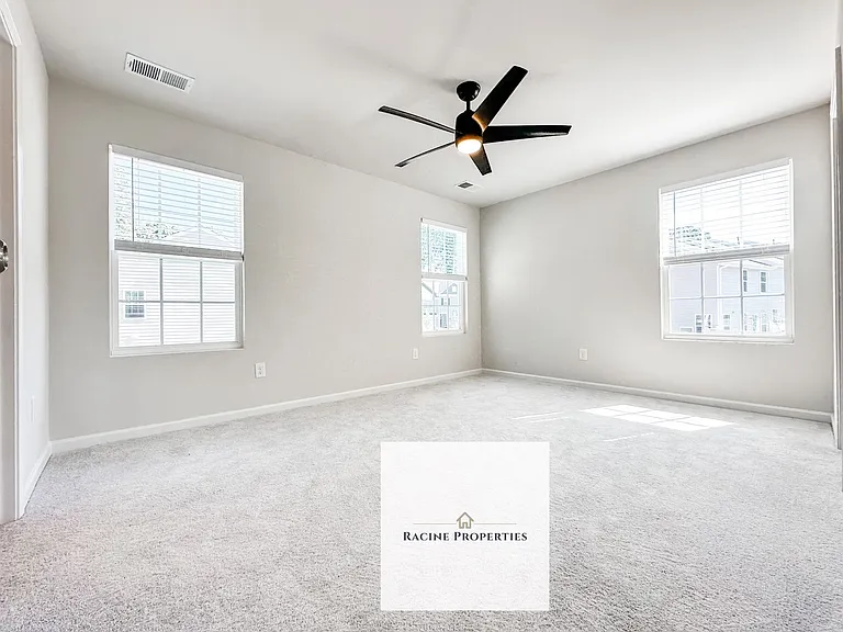 1 Trakas Ct — Photo 10