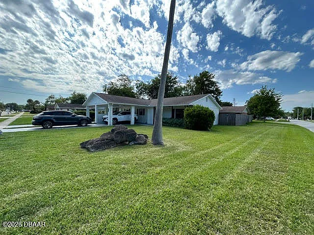 900 Boulder Dr — Photo 1