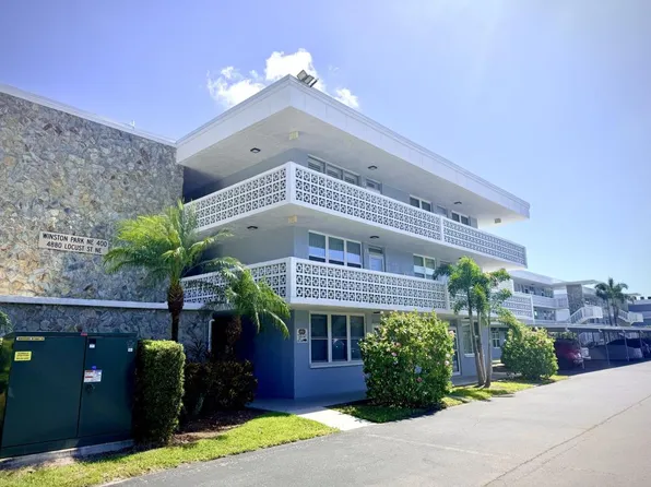 4880 Locust St NE APT 234, Saint Petersburg, FL 33703