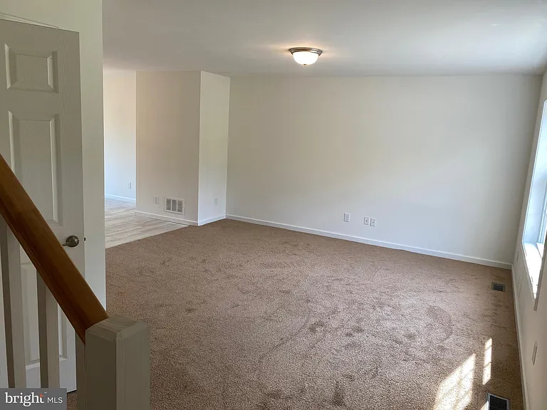 301 Bondsville Rd — Photo 2