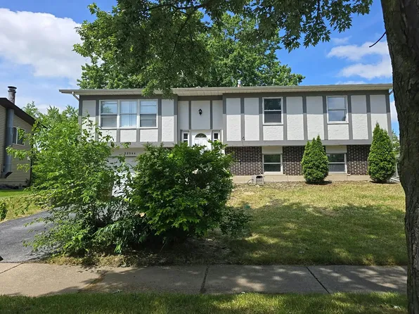 22544 Imperial Dr, Richton Park, IL 60471