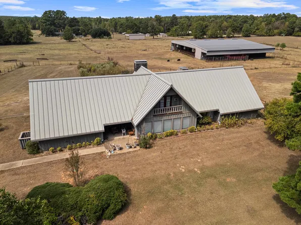 463 Fern Lake Rd, Marshall, TX 75672