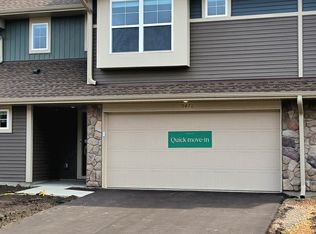 9470 Bridle Way, Victoria, MN 55386