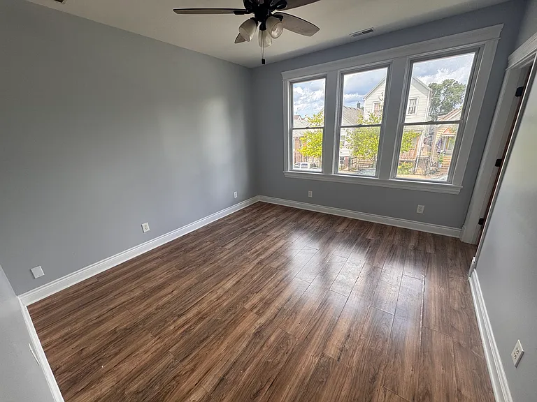 4718 S Wolcott Ave #2 — Photo 8