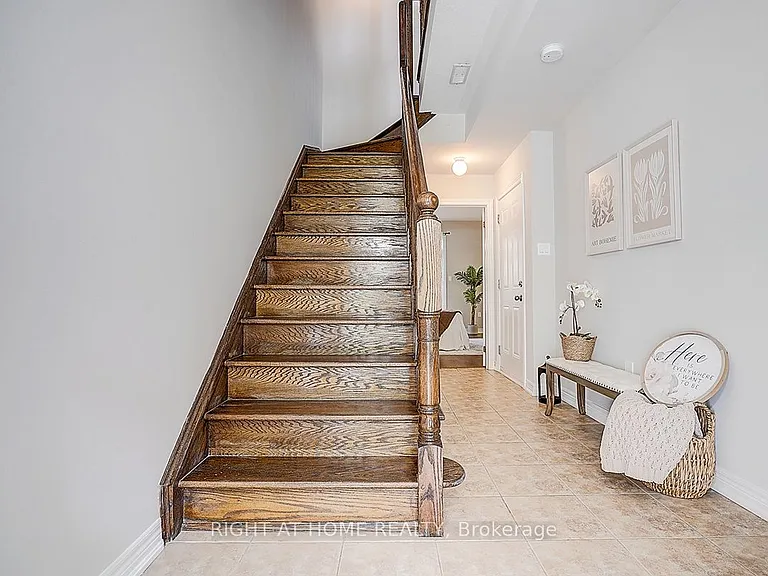 151 Silverwood Ave #15 — Photo 6