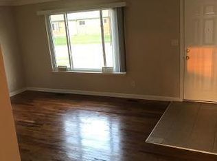 6458 Gloria St, Romulus, MI 48174