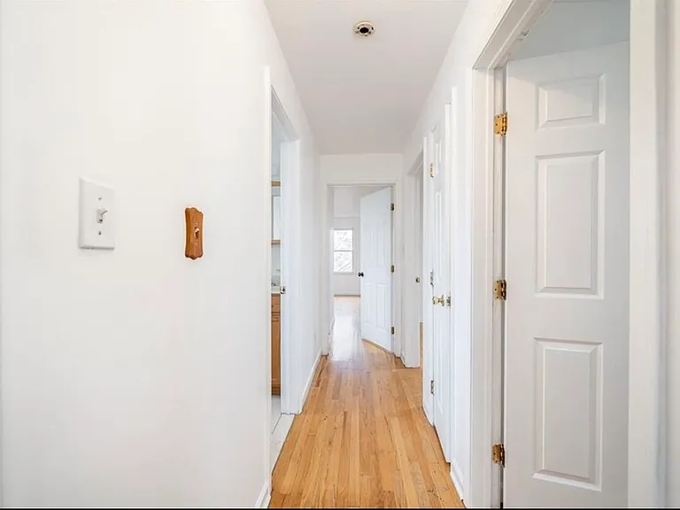 38 W 20th St #2 — Photo 7