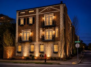 102 W End Pl UNIT 102, Nashville, TN 37205