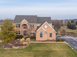 596 Darwin Ct, Saline, MI