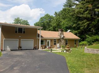 76 Long Entry Rd, Glocester, RI 02814