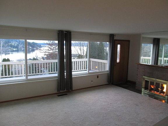2nd image of 6241 NE 182nd St