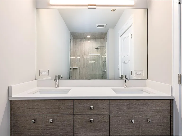 2145 S Halsted St #2S — Photo 24
