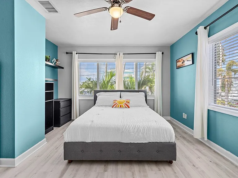 Beautiful bedroom upstairs