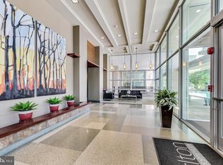 4600 S Four Mile Run Dr APT 1035, Arlington, VA 22204