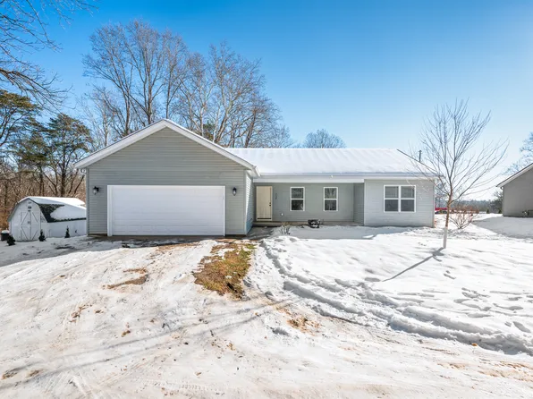 847 Eads Ln, Nashville, IN 47448