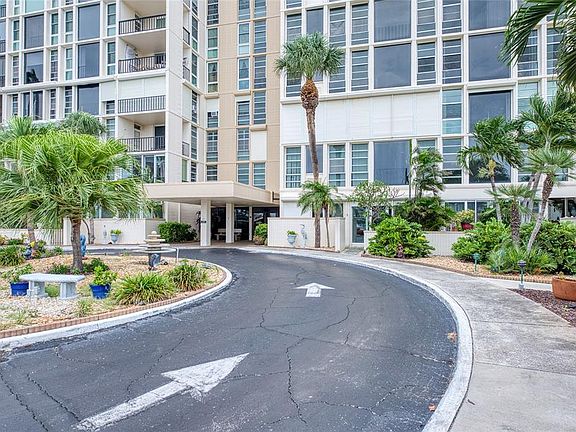 4th image of 7400 SUN ISLAND DRIVE S #709