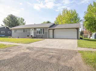 1424 Geiser St, Larchwood, IA 51241