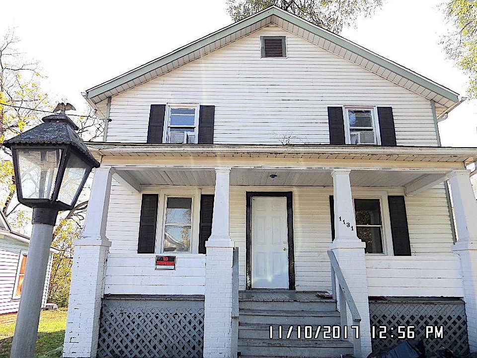 1st image of 1131 Tompkins Ave SE
