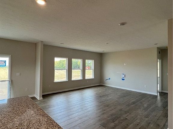 3rd image of 7924 Parsley Pl