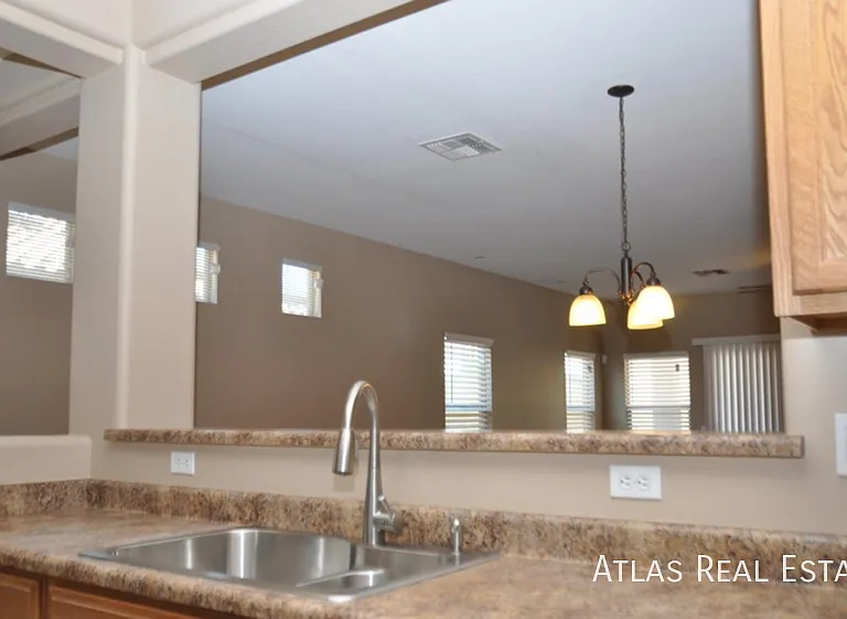 5440 W Park St — Photo 6