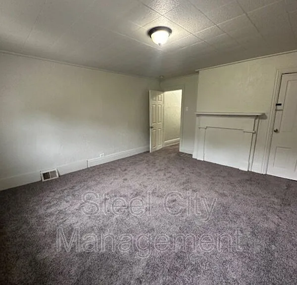 418 Pacific St — Photo 5
